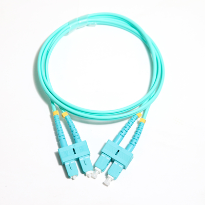 Revestimento multimodo frente e verso 3.0mm OM3 do cabo de remendo SU-UPC da fibra de Wathet Ject 50/125um LSZH